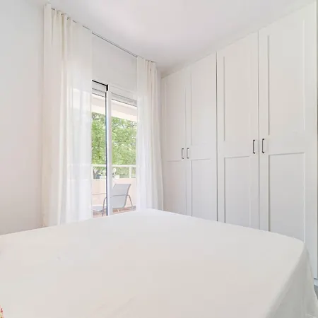 Don Pepe White By Rock Apartment *